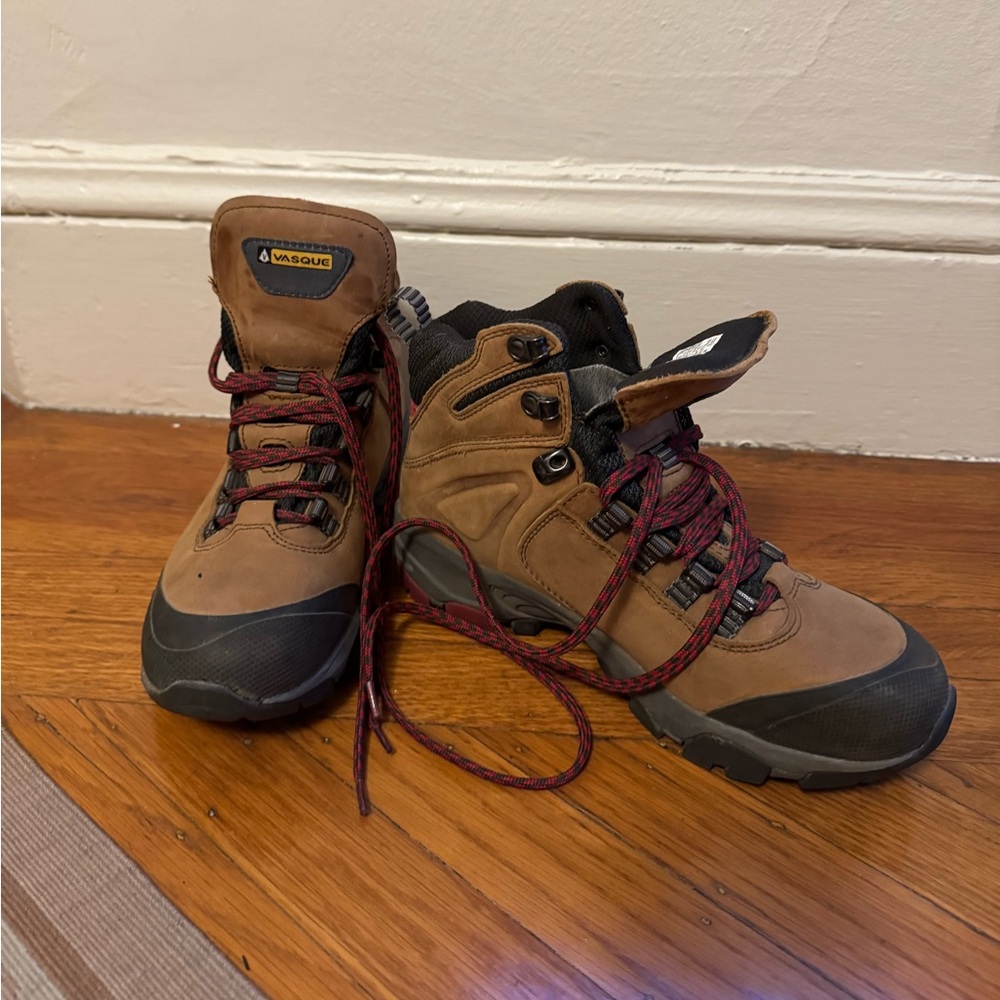 VASQUE Genuine Leather Hiking Boots